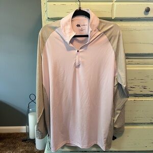 Onward Reserve Performance Men's White and Gray quarter zip Down Shirt. Size XL.